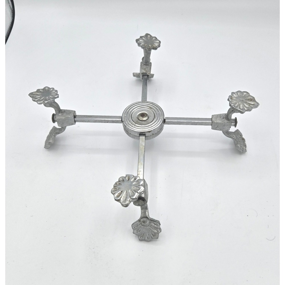 Elegant Vintage Cast Iron Trivet‎